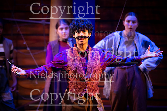 Peter_and_The_StarCatcher_211