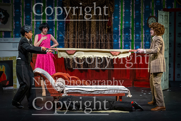 THE_ONE_ACT_PLAY_THAT_GOES_WRONg_083