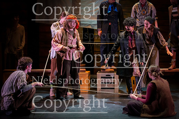 Peter_and_The_StarCatcher_295