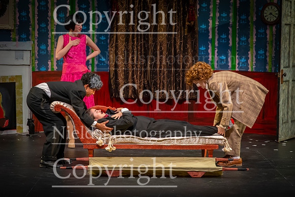 THE_ONE_ACT_PLAY_THAT_GOES_WRONg_078
