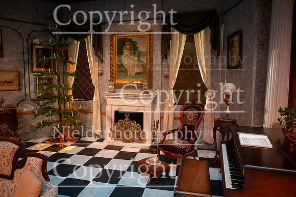 MISS _BENNET_Christmas_at_Pemberly_011