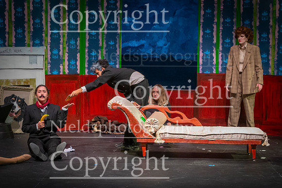 THE_ONE_ACT_PLAY_THAT_GOES_WRONg_174